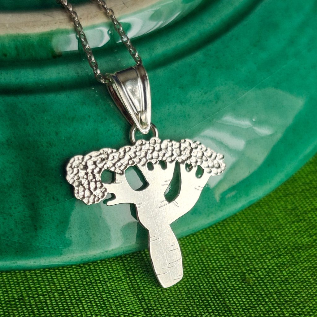 Collier "Mbuyu"