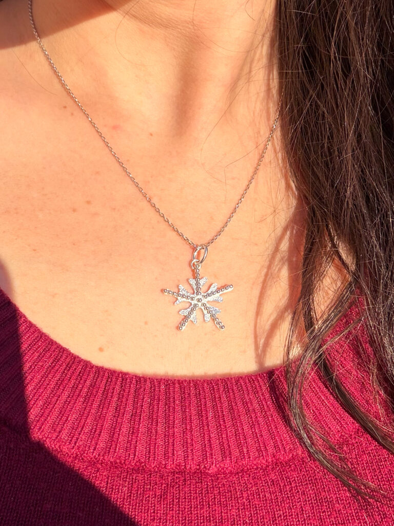 Collier "Flocon brillant"