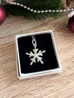 Collier "Flocon brillant"